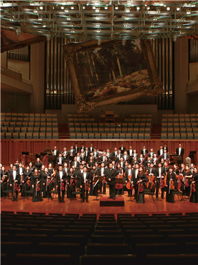 “俄罗斯巨匠之声”中央歌剧院交响音乐会