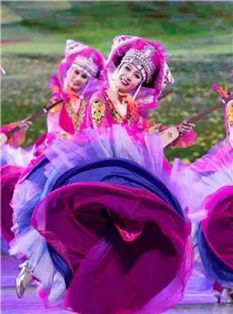 中央民族歌舞团《起舞山水间》