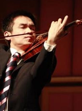 《交响协奏之夜--新加坡小提琴演奏家金力与惠州学院交响乐团音乐会》